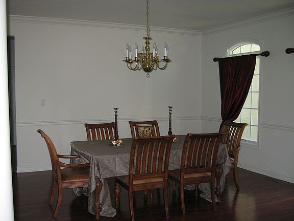 Elegant Dinning Room