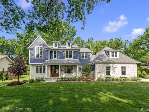 3627 Middlebury Ln, Bloomfield Hills, MI 48301
