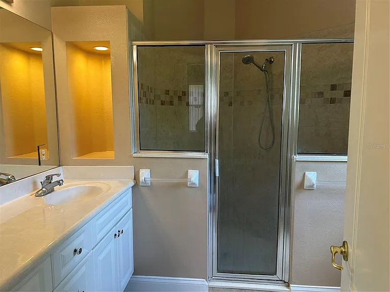 20 Woodfield Dr — Photo 11