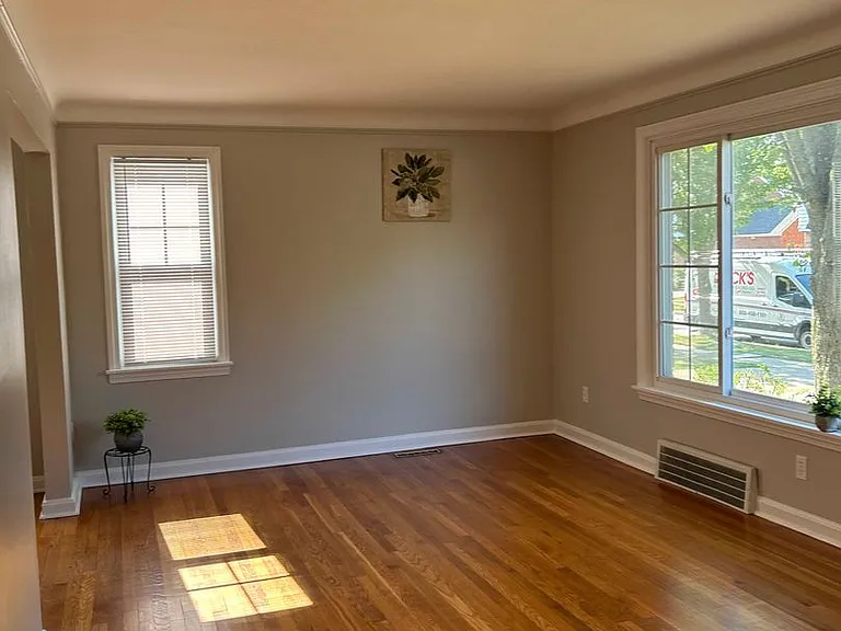 4854 Edsal Dr — Photo 23