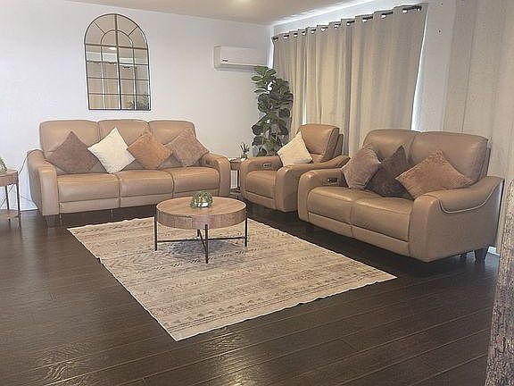 5th image of 206 Evergreen Pkwy #206