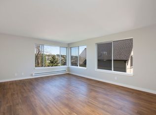 4 Florentia St APT 102, Seattle, WA 98109