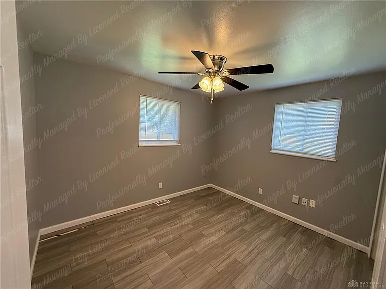 5444 Bellefontaine Rd — Photo 10
