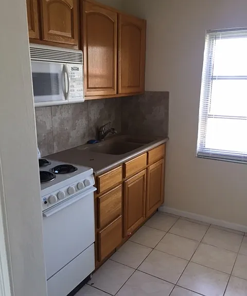 101 S Golfview Rd #16 — Photo 11