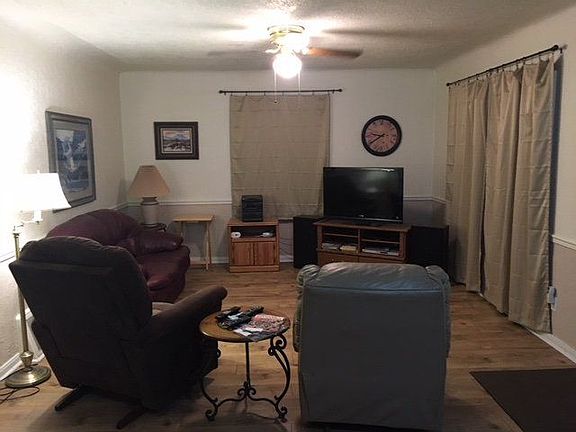 2nd image of 535 Avenue B