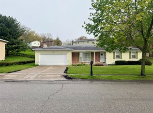 929 Ruth Ave, Erie, PA 16509