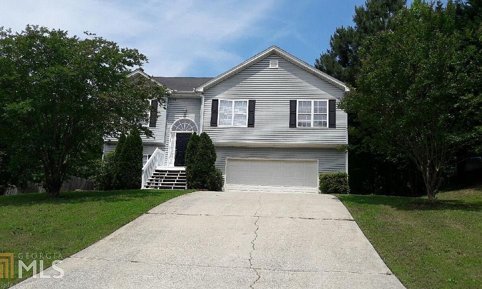 1st image of 3828 Valley Creek Dr