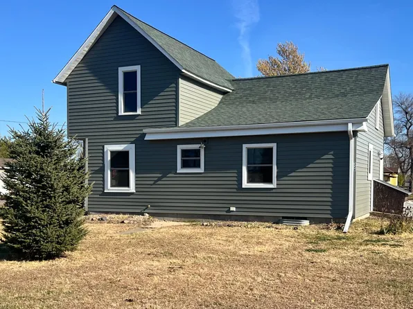 326 NW 1st St, Granada, MN 56039