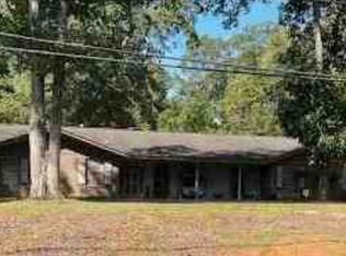 268 Mixon School Rd, Ozark, AL 36360