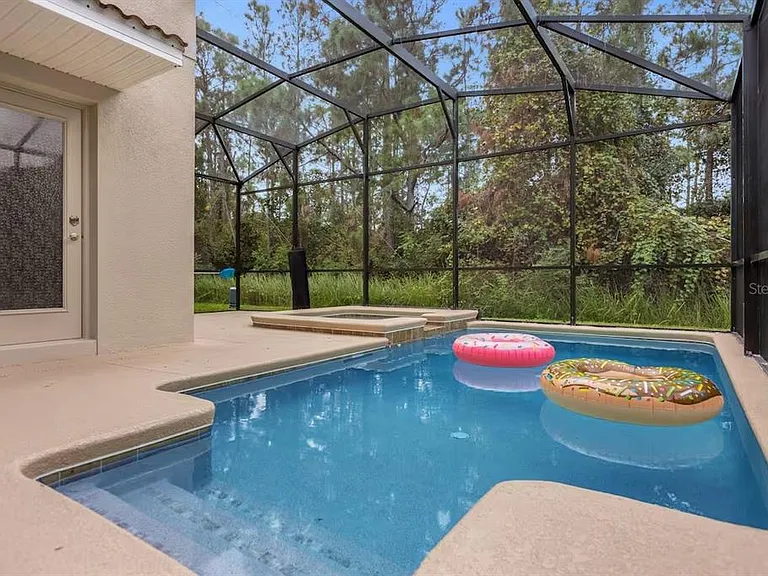 8802 Bamboo Palm Ct — Photo 41