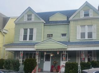 202 Clerk St Floor 2, Jersey City, NJ 07305