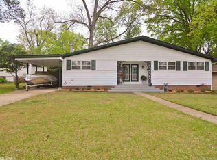 712 Valley View Rd, Benton, AR 72019