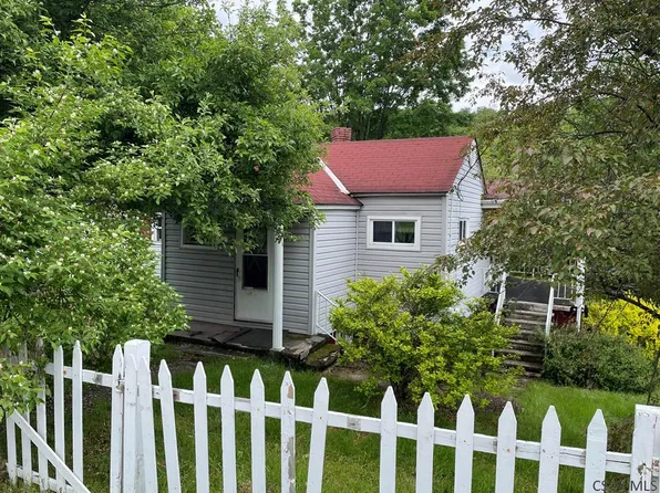 1498 Dulancey Dr, Lilly, PA 15938