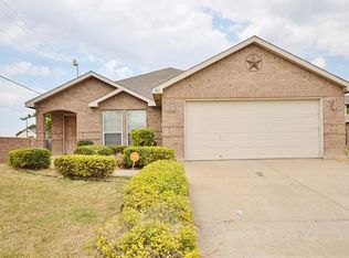 101 Valley View Dr, Waxahachie, TX 75167