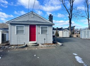 71 Parsippany Rd, Whippany, NJ 07981