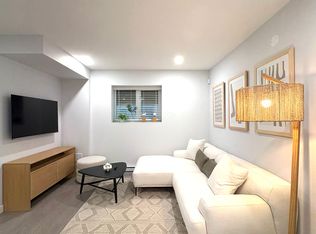 7659 204a St #101, Langley, BC