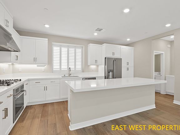4th image of 25 Stetson Way