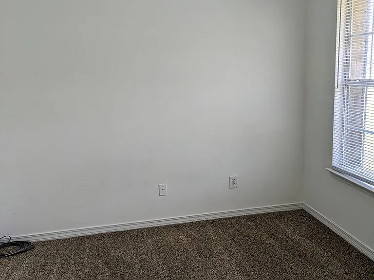 2823 Atoka Trl — Photo 12