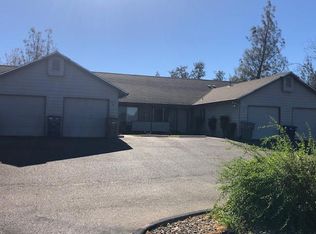 5377 Valleyridge Dr, Redding, CA 96003