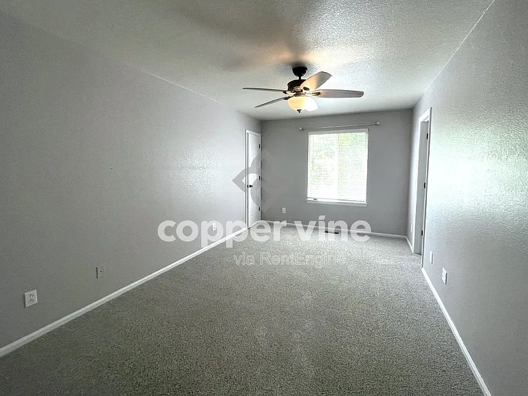 1599 Brimble Dr — Photo 9