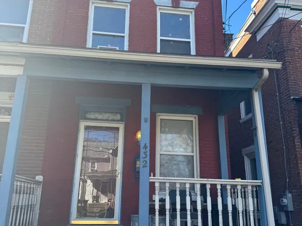 432 S Main St, Manheim, PA 17545