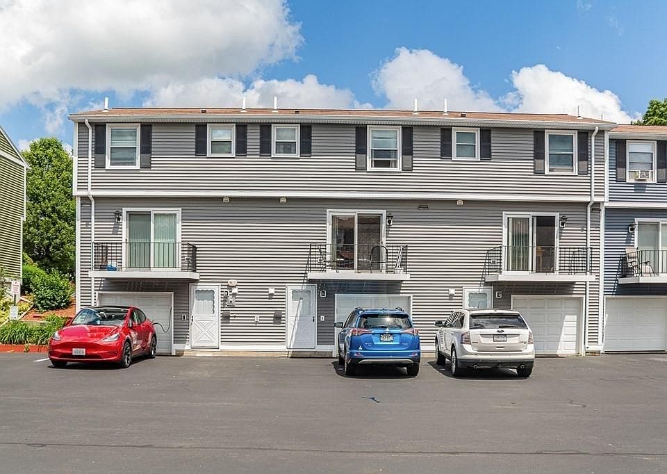 1st image of 1215 Pawtucket Blvd Unit 20