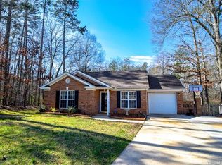 3055 Dairy Farm Dr, Monroe, NC 28110