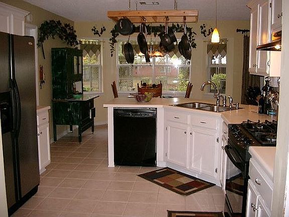 Kitchen/ breakfast room