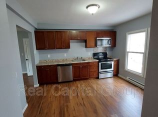 40 Northern Dr UNIT 2, Troy, NY 12182