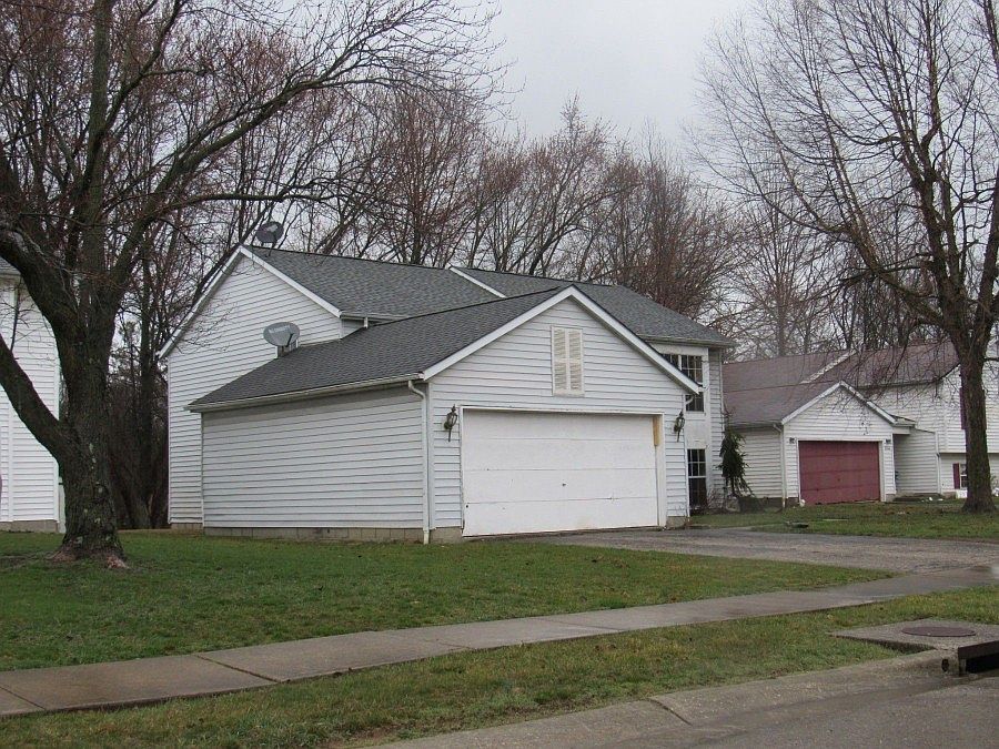 2nd image of 2626 Stacie Ln