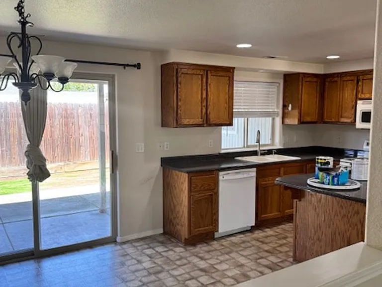 2346 Stonefield Way — Photo 30