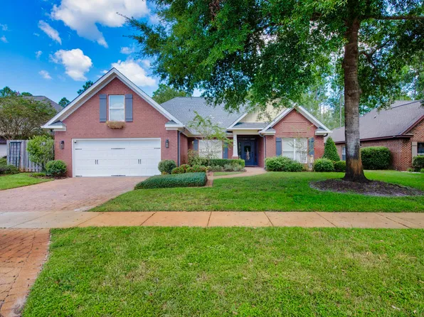 229 Amadeus Ave, Freeport, FL 32439