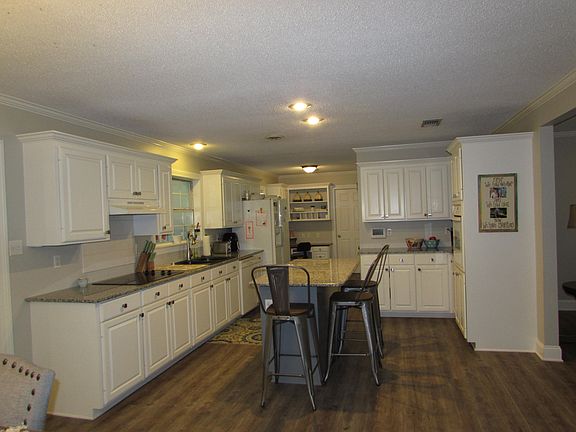 5th image of 1621 Orchard Dr