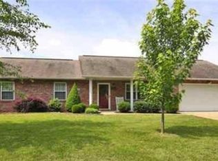 2525 Ridge Rd, Jackson, MO 63755