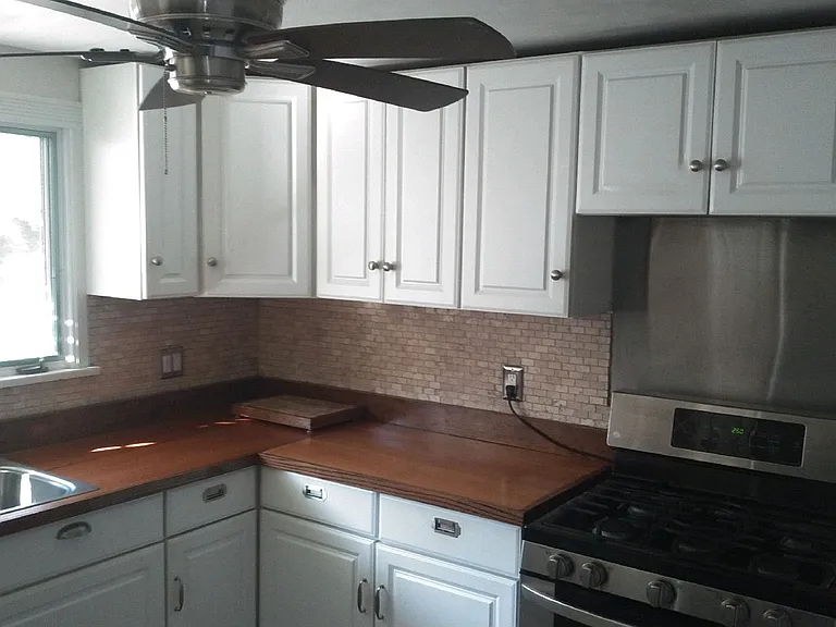 152 Carver St #1 — Photo 3