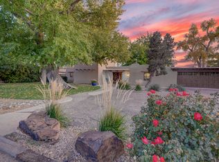 1016 Acequia Trl NW, Los Ranchos De Albuquerque, NM 87107