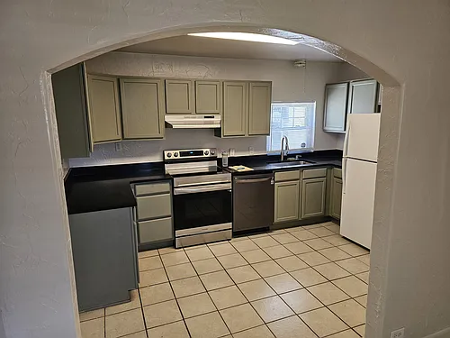 925 S Yates St #1 Photo 1