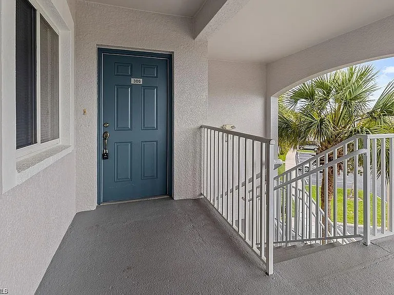 7827 Regal Heron Cir #306 — Photo 18