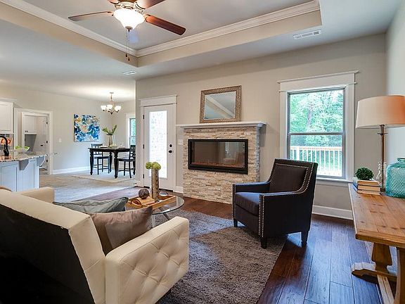 2nd image of 5 Orkney Cir