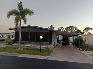 99 Sunrise Ave, North Fort Myers, FL 33903