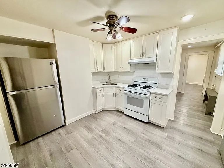 7021 Durham Ave — Photo 1