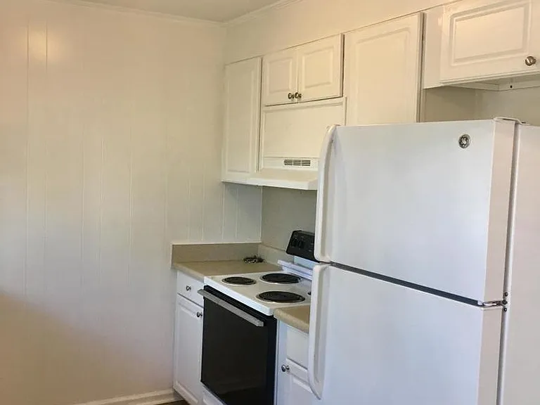 2026A N Kerr Ave — Photo 6