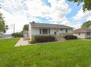 1802 16th St NW, Rochester, MN 55901