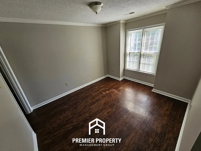 Building Photo - 4087 Birch Glen Dr