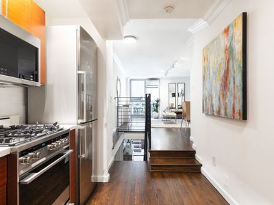 184 Thompson St, New York, NY, 10012