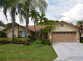 5811 NW 37th Ave, Coconut Creek, FL 33073