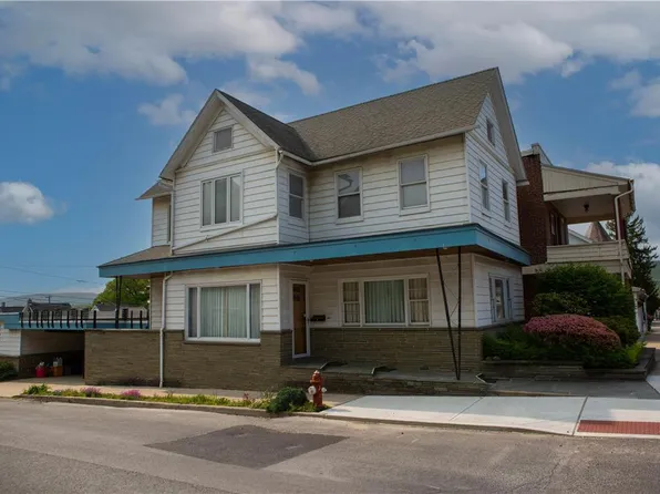 1072 Main St, Slatington, PA 18080