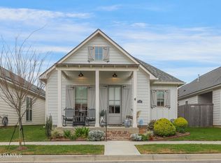608 Bourdette Dr, Lafayette, LA 70507