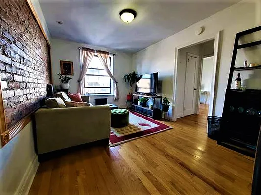 Rented by Ideal Properties Group | media 1