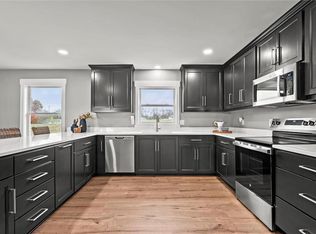 19985 W 199th St, Spring Hill, KS 66083